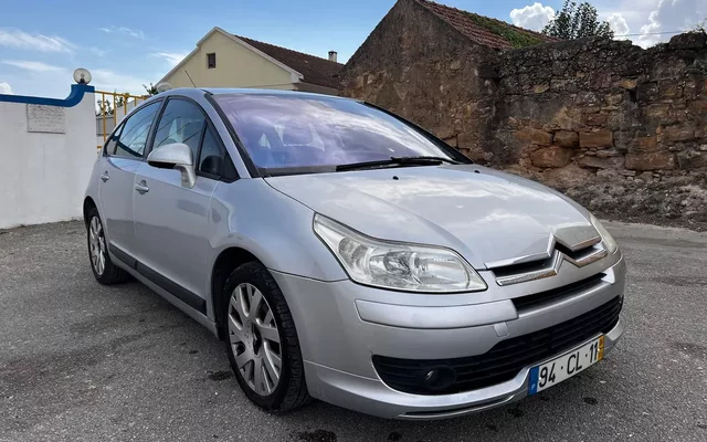 Citroën C4