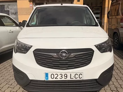 OPEL Combo Combo Life 1.5TD S/S Selective L AT8 130