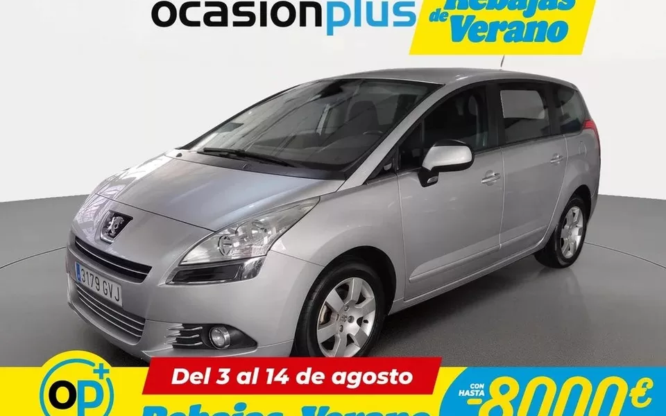PEUGEOT 5008 5008 1.6HDI Premium