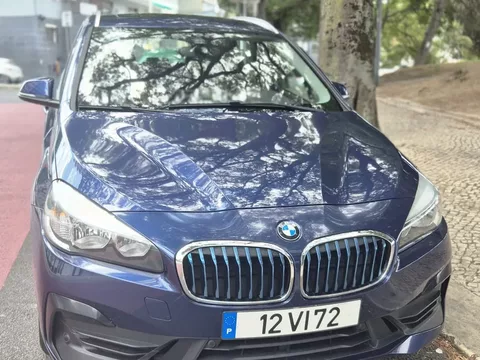 BMW 225xe Active Tourer Pack M