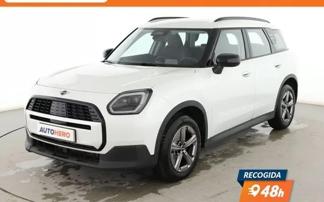 MINI Countryman Cooper C Mild-Hybrid Classic Trim