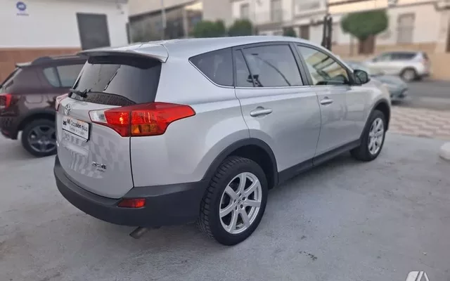 TOYOTA RAV-4 RAV-4 150D Executive AWD AutoDrive