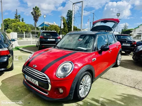 MINI 5 Portas Cooper Sport Edition