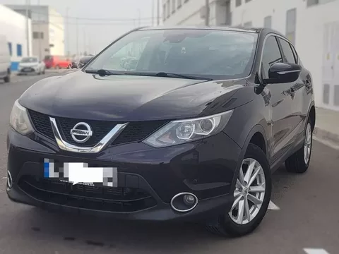 NISSAN Qashqai Qashqai 1.6dCi Tekna 4x2 XTronic