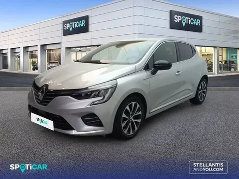 RENAULT Clio Clio TCe Techno 67kW