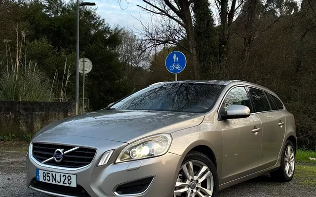 Volvo V60 2.0 D4 Summum Start/Stop