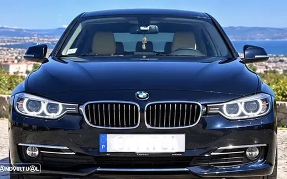 BMW 320