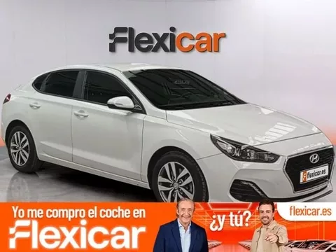 HYUNDAI i30 1.0 TGDI Klass Fastback