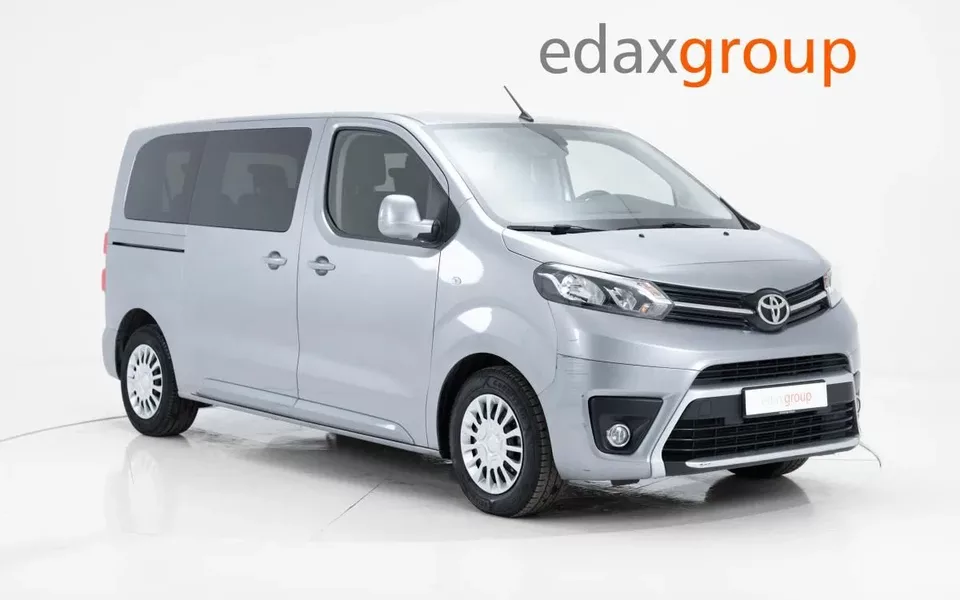 Toyota Proace Verso 2.0 D-4D L1 1.0T Prime 8L