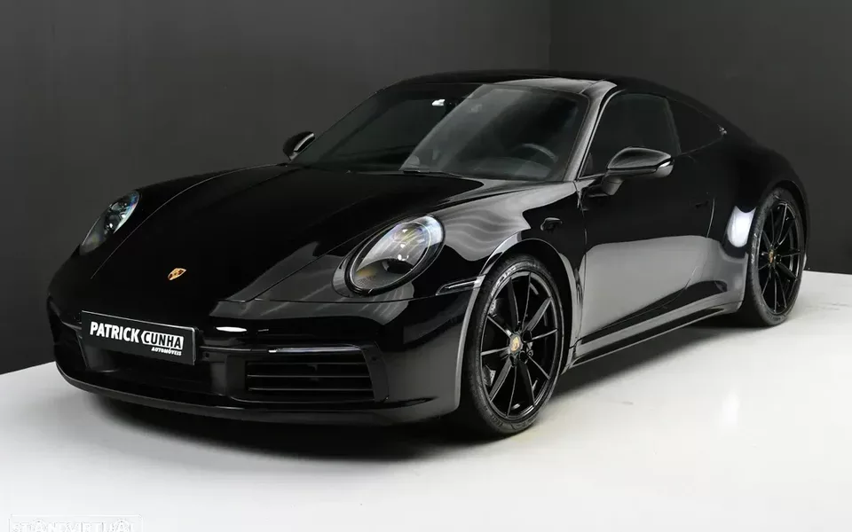 Porsche 911 (992) Carrera PDK