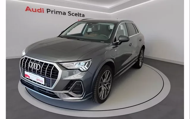 AUDI Q3 45 1.4 tfsi e s line edition s-tronic