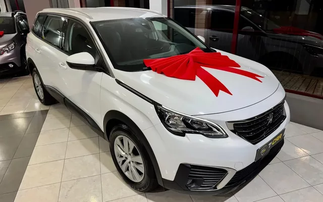 Peugeot 5008 PureTech 130 EAT6 Active