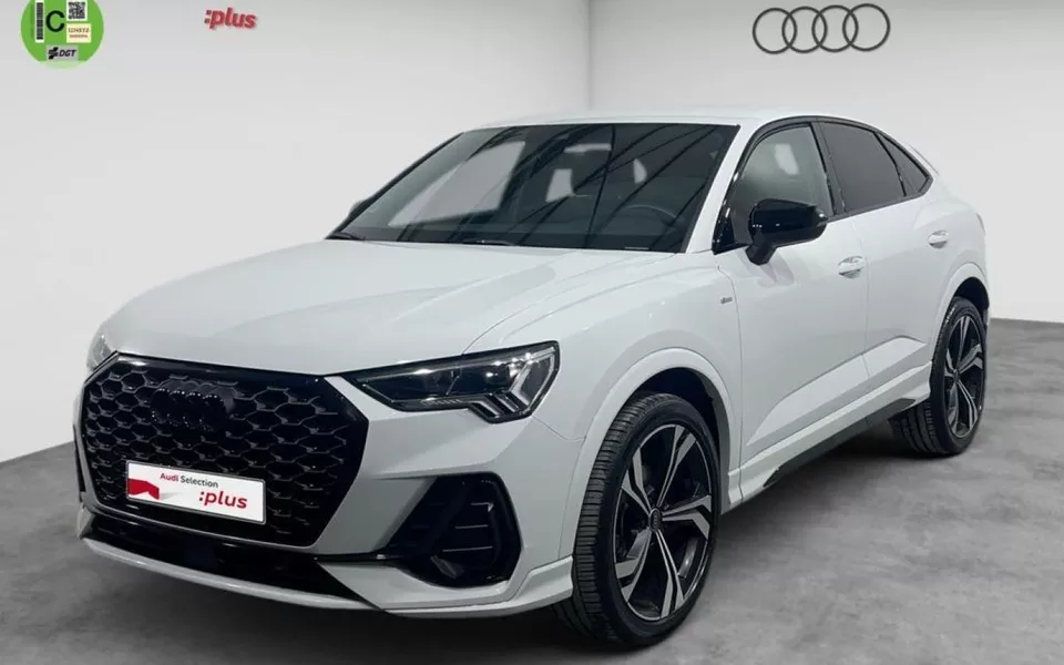 AUDI Q3 Q3 Sportback 40 TFSI quattro Black line S tronic