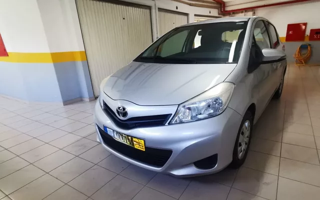 Toyota Yaris 1.0 VVT-i ACtive+AC
