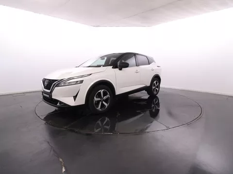 Nissan Qashqai 1.3 MHEV DIG-T N-Connecta 140cv LED / Two Tone