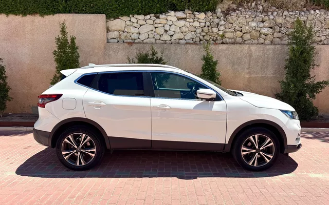 Nissan Qashqai 1.5 dCi N-Connecta
