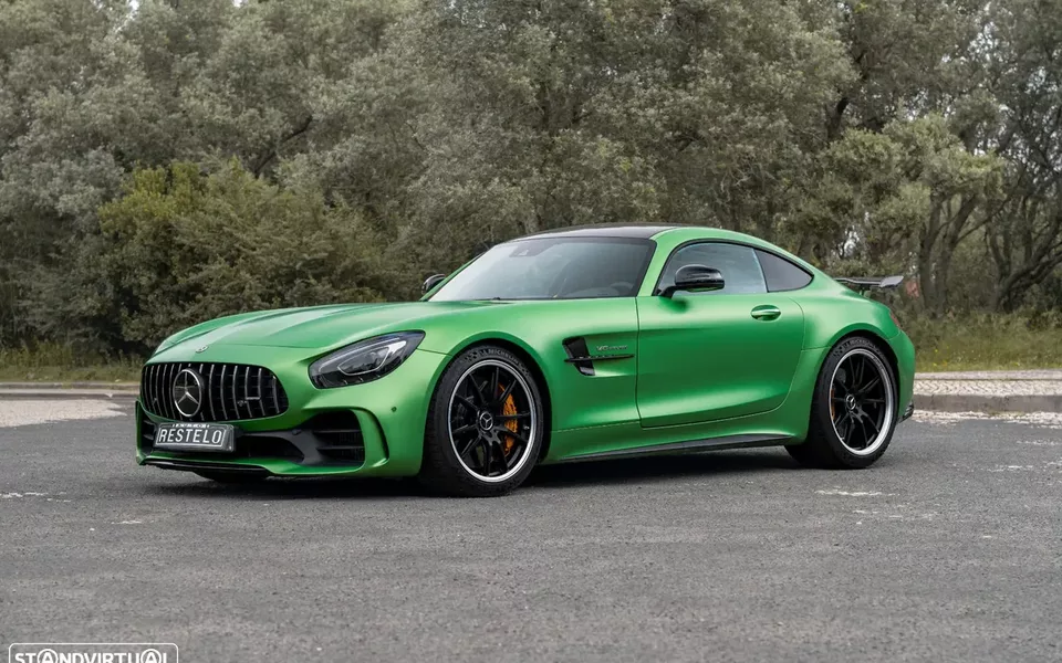 Mercedes-Benz AMG GT R
