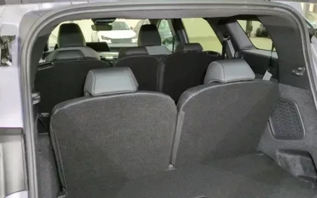 Peugeot 5008 HYBRID 145 CH E-DCS6 ALLURE Zéro km immatriculé