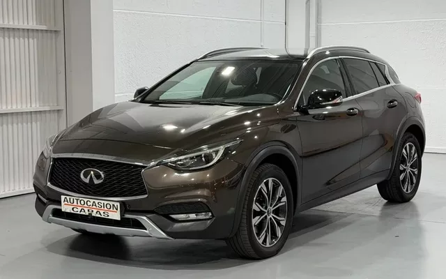INFINITI QX30 QX30 2.2d Premium AWD 7DCT