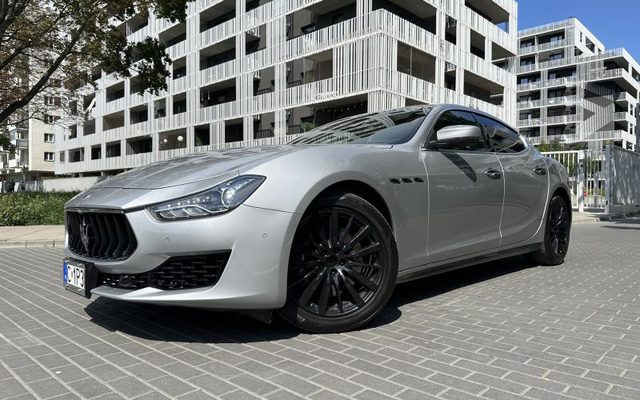 Maserati GHIBLI 2017