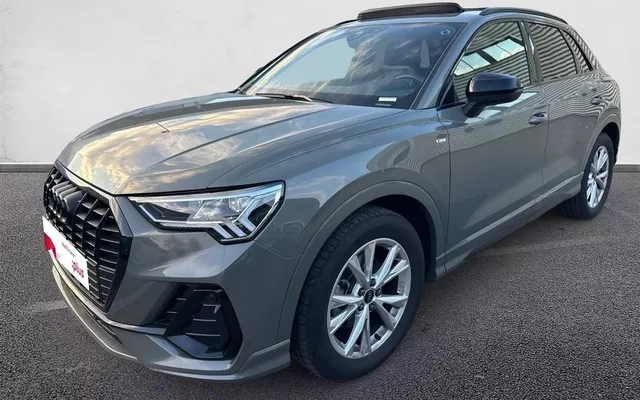 AUDI Q3 35 TFSI 150 ch S tronic 7 S line plus