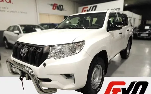 TOYOTA Land Cruiser 2.8 D-4D 177CV GX