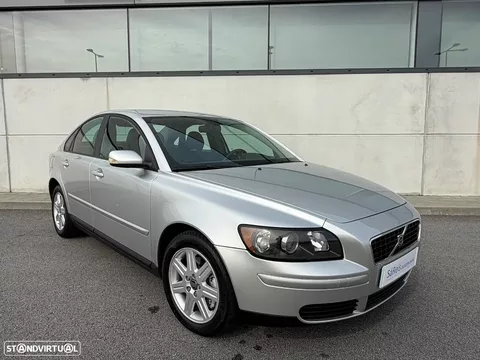Volvo S40 2.0 D Nível 1