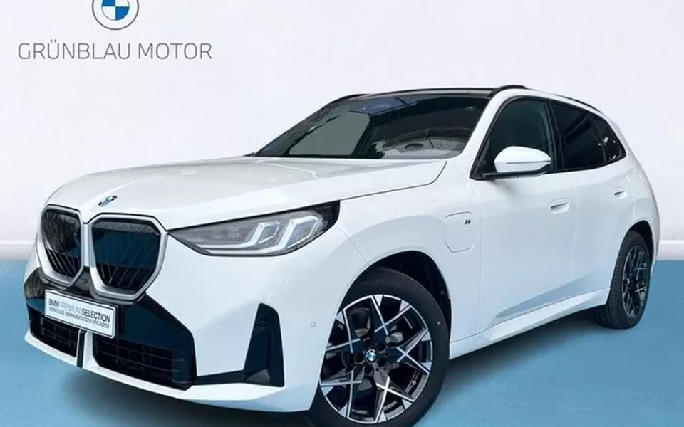 BMW X3 xDrive30e 220 kW (299 CV)