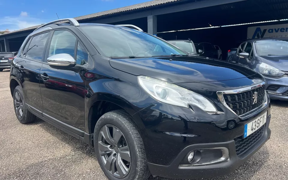 Peugeot 2008 1.2 PureTech Style