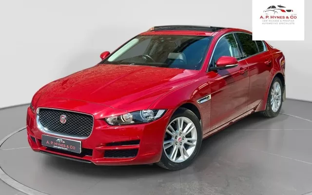JAGUAR XE 2.0 GTDi Prestige Auto Euro 6 (s/s) 4dr