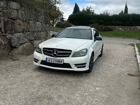Mercedes-Benz C 220