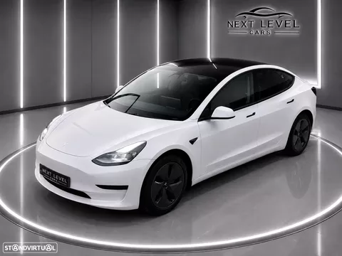 Tesla Model 3 Standard Range Plus RWD