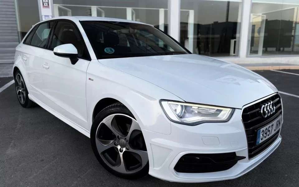AUDI A3 A3 1.6TDI S Line Edition 85kW - 8999€ en Andujar