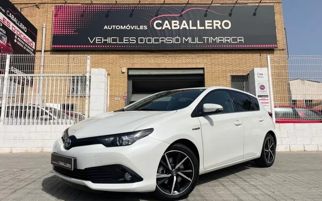 TOYOTA Auris Auris hybrid 140H Feel! Edition