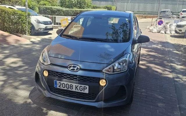HYUNDAI i10 i10 1.0 MPI Go