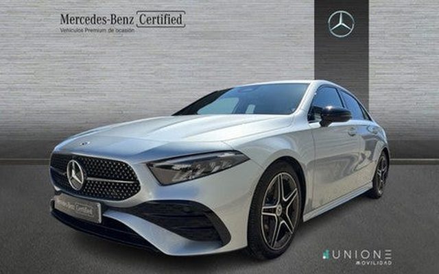 MERCEDES-BENZ Clase A 200 d Sedán