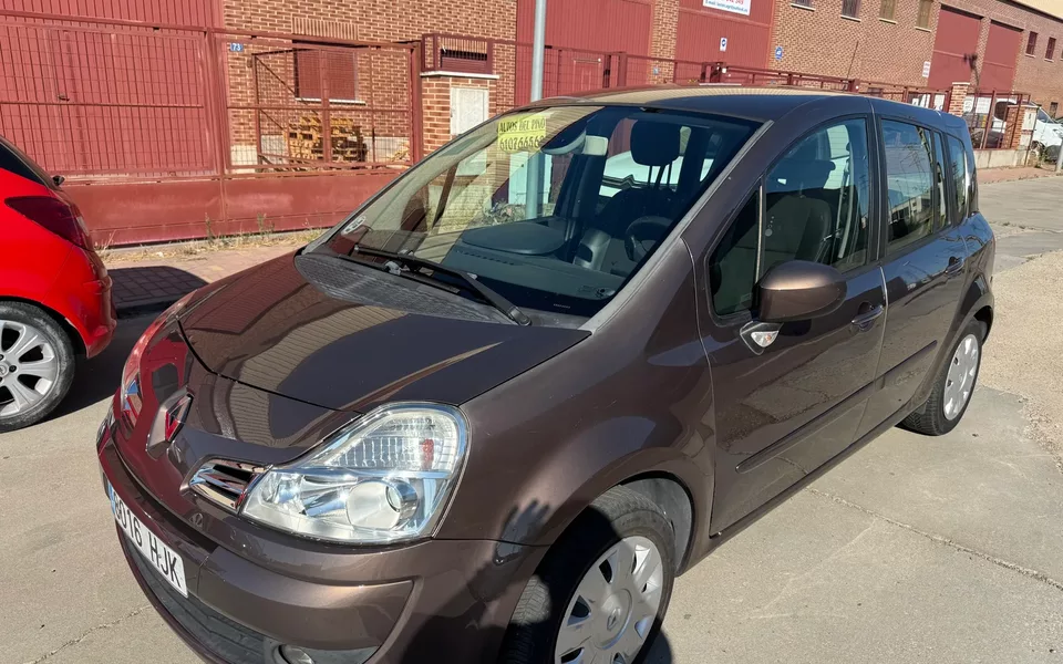 RENAULT Modus Grand Modus 1.5dCi Dynamique eco2 90 - 4000€ en Renedo de esgueva