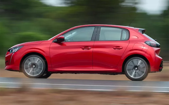 PEUGEOT 208 208 1.2 PureTech S&S GT Line 110
