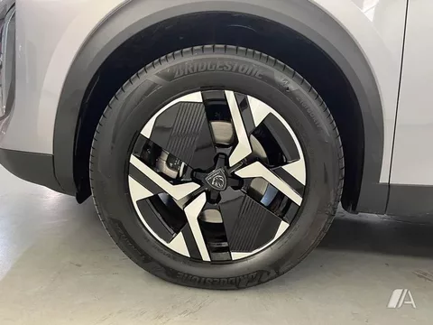 PEUGEOT 2008 2008 Hybrid Allure eDCS6 145