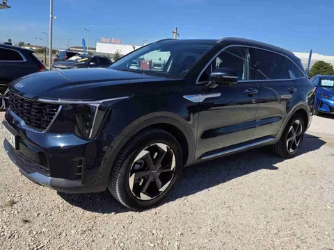 KIA - Sorento - Sorento 1.6 T-GDI HEV Concept+SRF