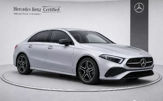 MERCEDES-BENZ Clase A 200 d Sedán