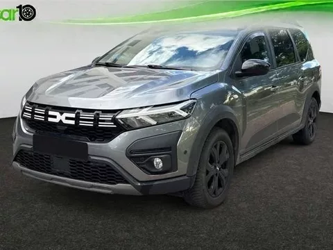 DACIA Jogger Expression HYBRID 105kW (140CV) 7 plazas - 18490€ en Olias del rey