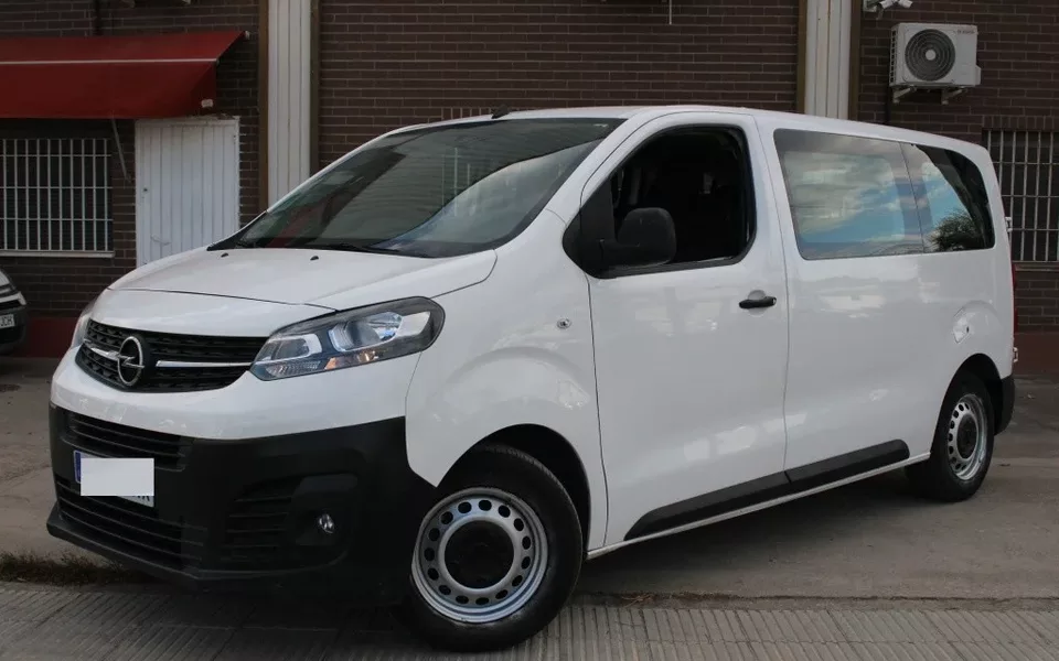 OPEL Vivaro Combi M1 Vivaro Combi 1.5D S Carga Standard 100
