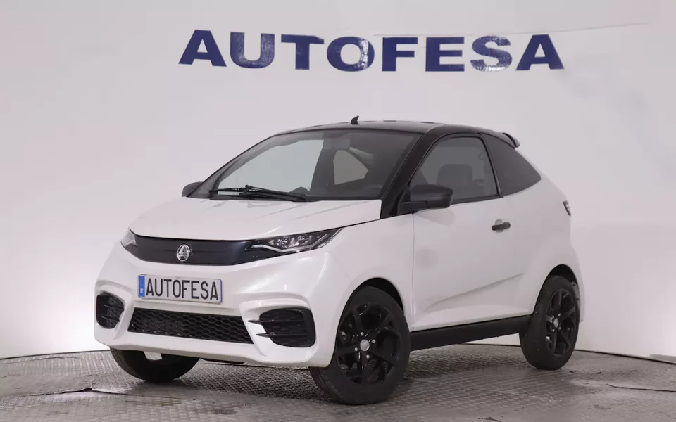 Aixam COUPE SPORT DIESEL GTI 8CV AUTO 3P # CUERO,PARKTORNIC,CAMARA TRASERA