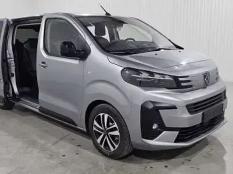 Peugeot Traveller Traveller M Diesel 180 ch Automatique Business Zéro km immatriculé
