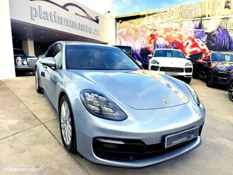 Porsche Panamera 4 E-Hybrid Platinum Edition