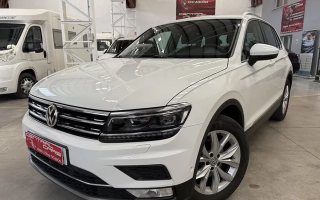 VOLKSWAGEN Tiguan Tiguan 2.0TDI Sport DSG 110kW - 16500€ en Utebo