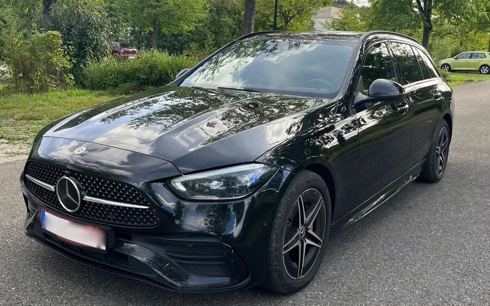 Mercedes-Benz C 300 e T 9G-TRONIC AMG Line