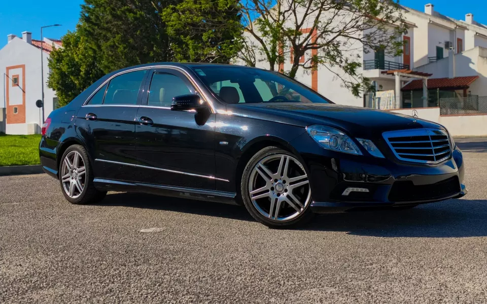Mercedes-Benz E 250 CDI Avantgarde BlueEfficiency Auto.