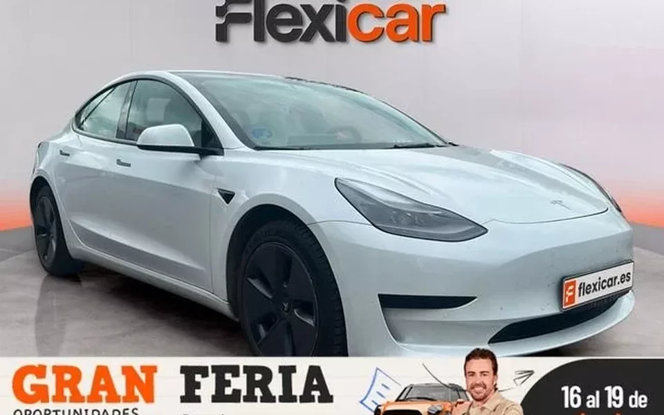 TESLA Model 3 Estándar Plus RWD